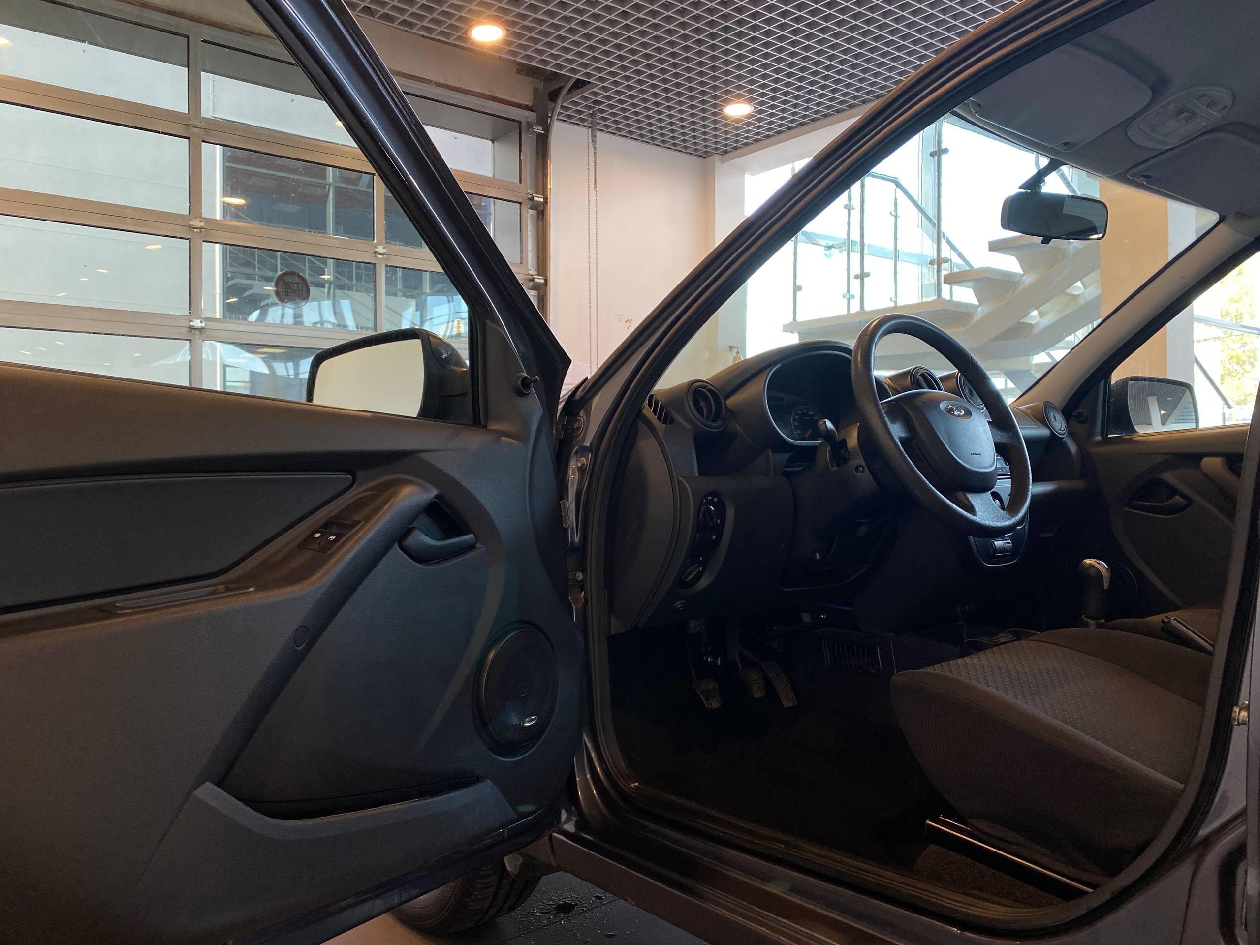 LADA GRANTA