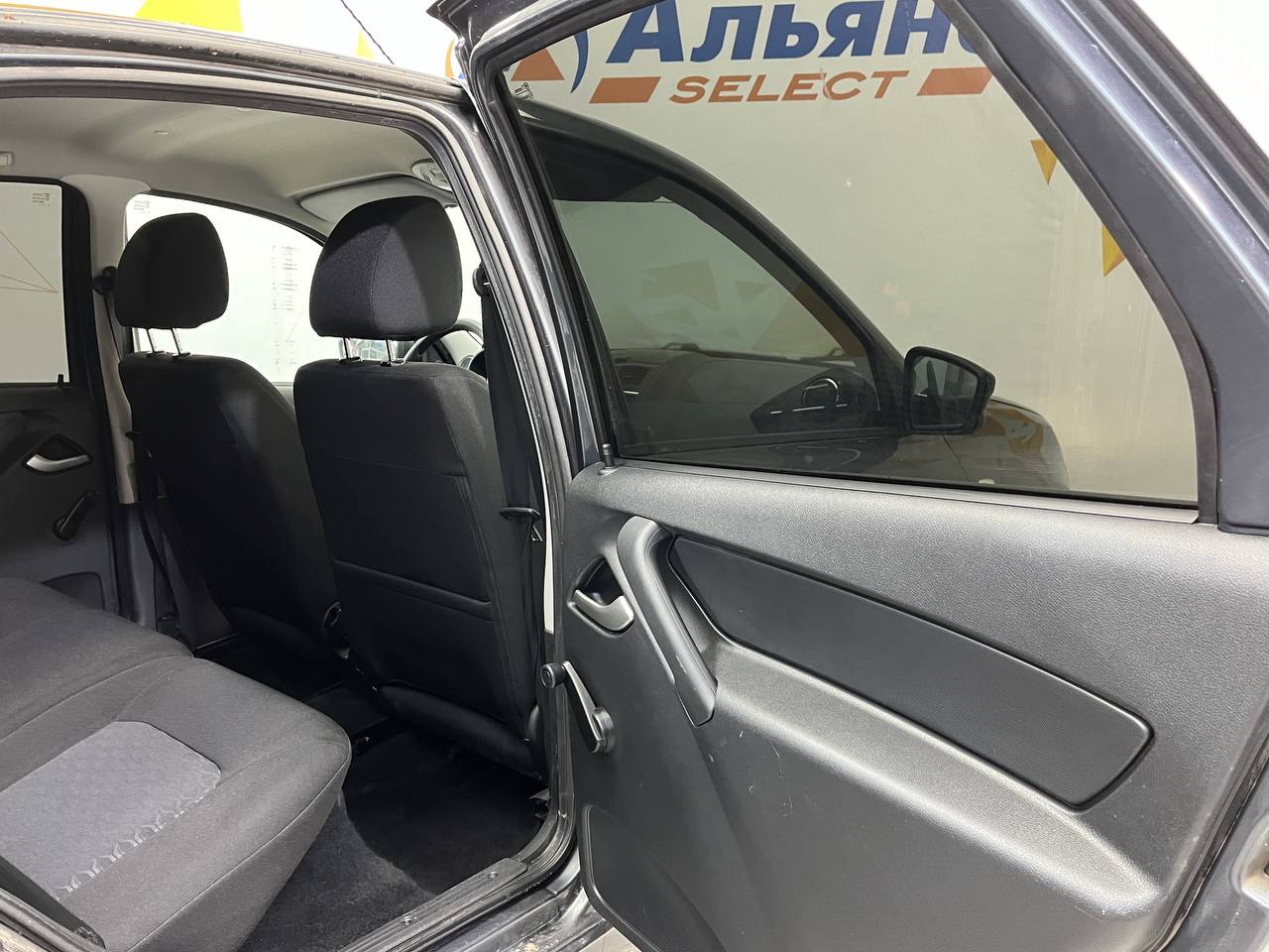 LADA GRANTA