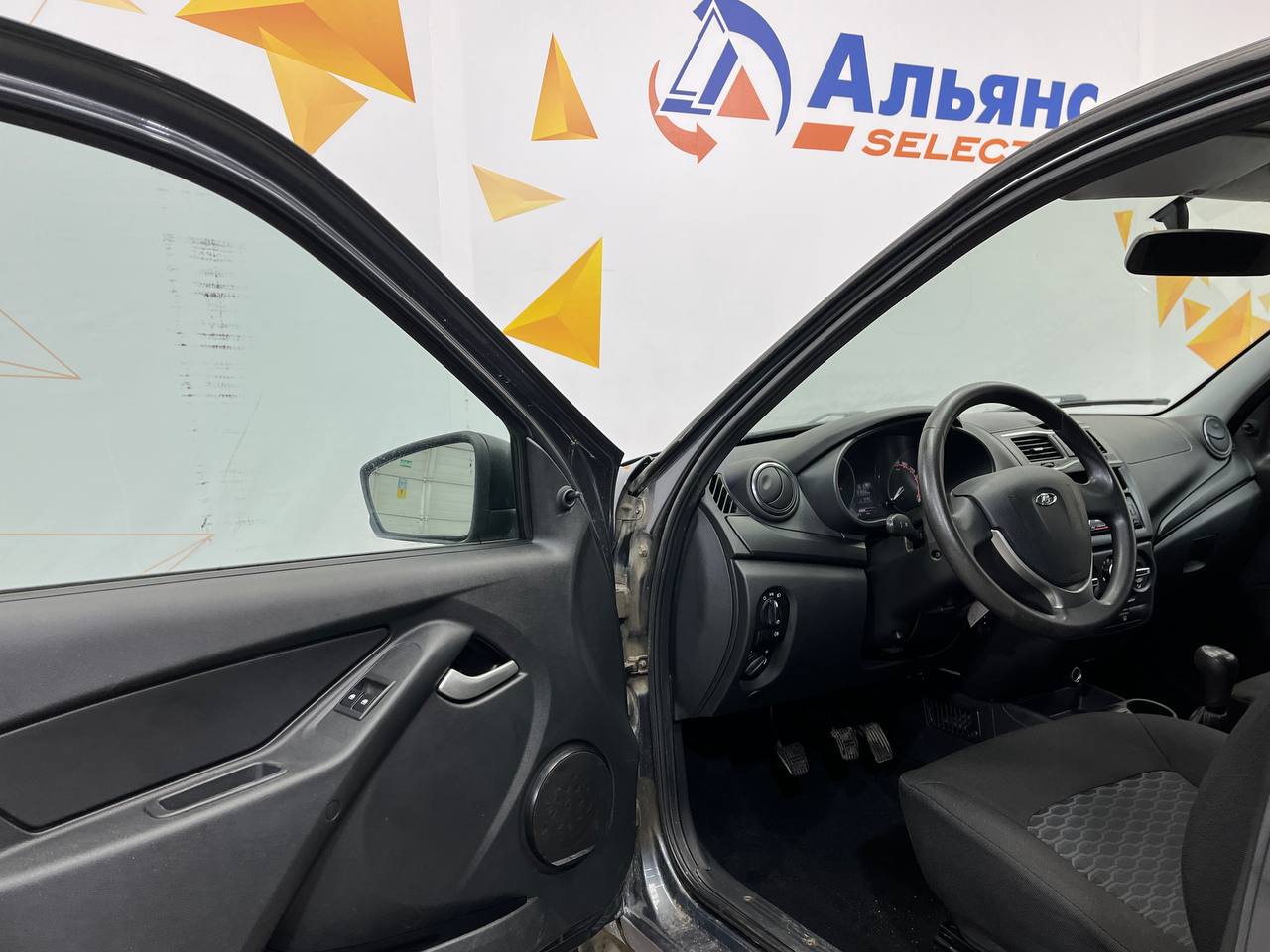 LADA GRANTA