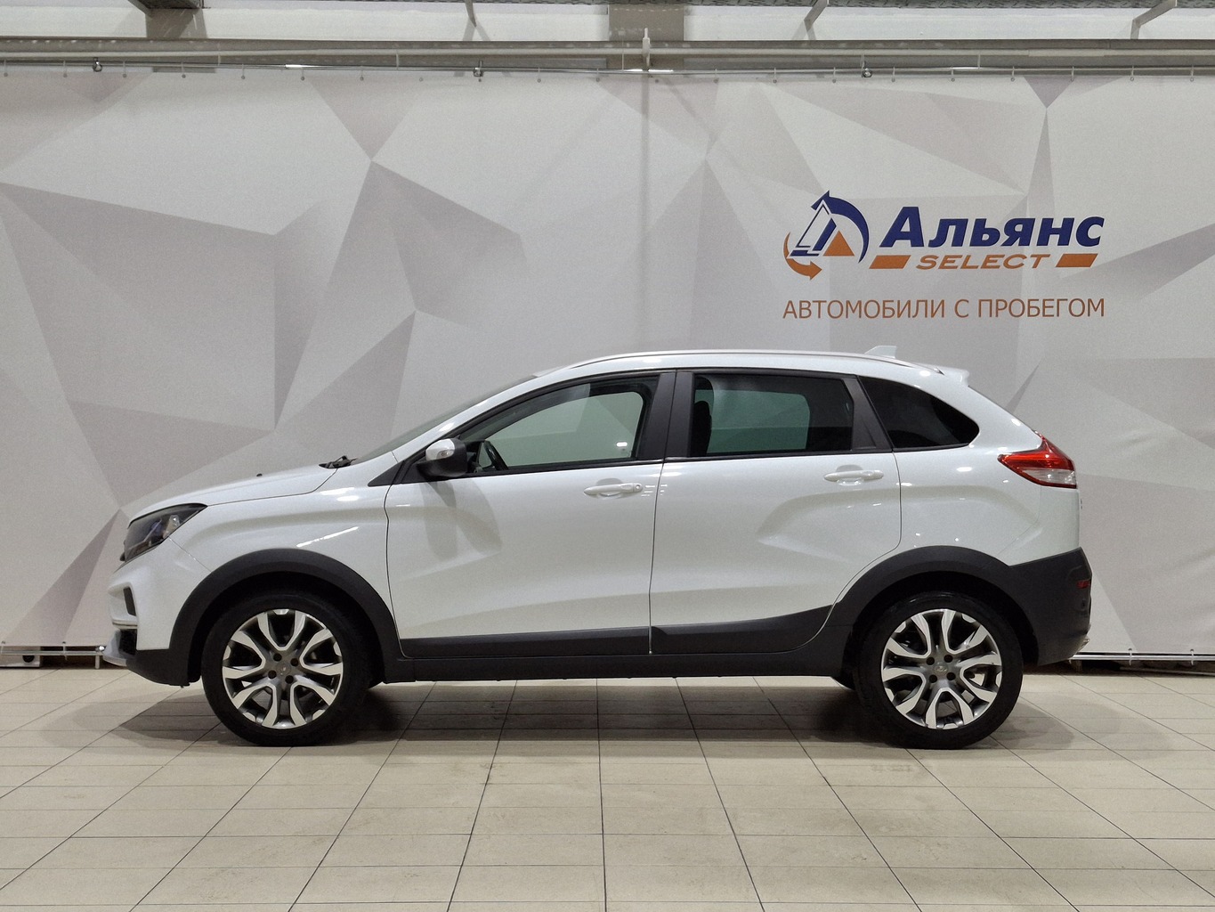 LADA XRAY