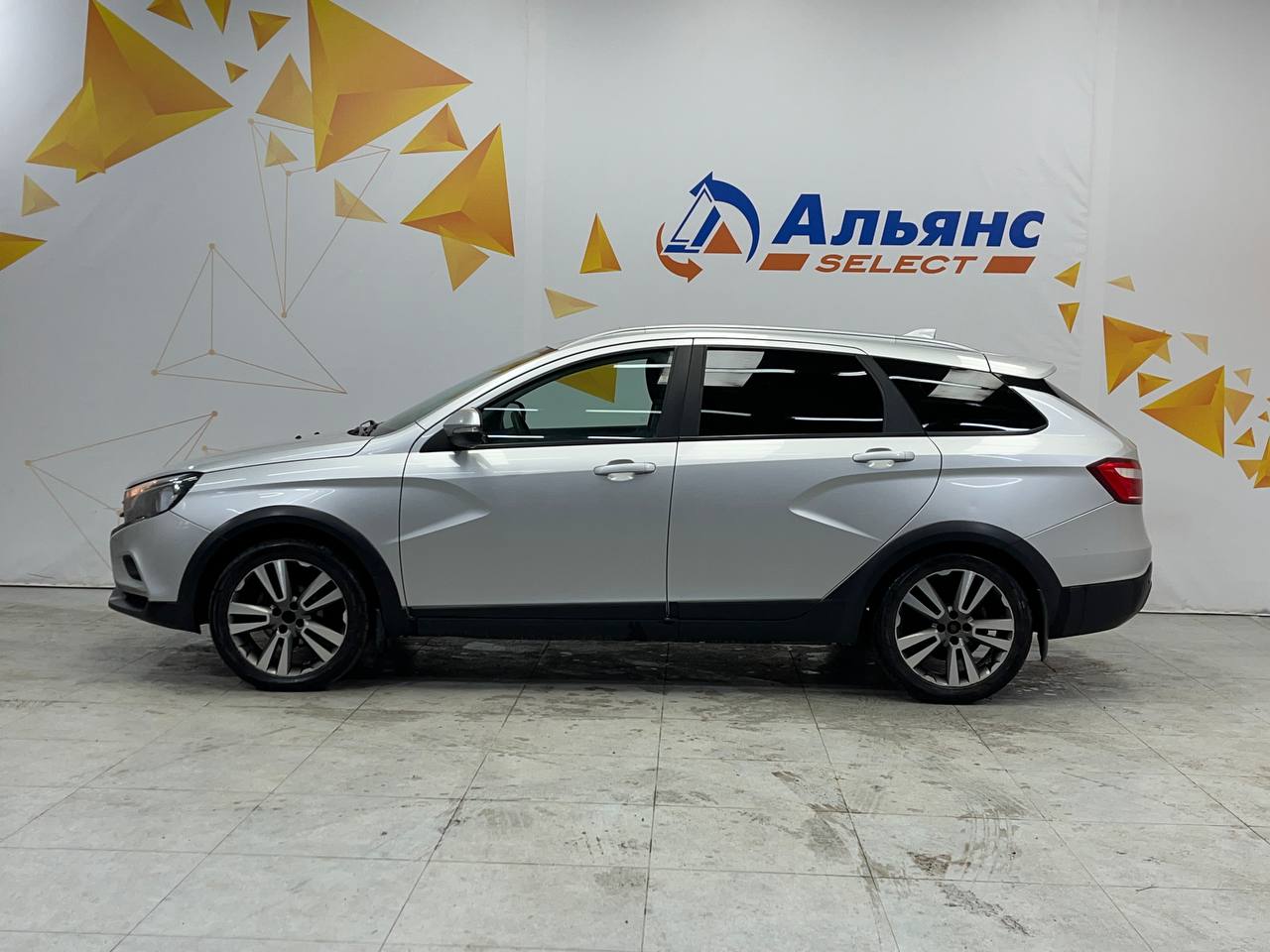 LADA VESTA