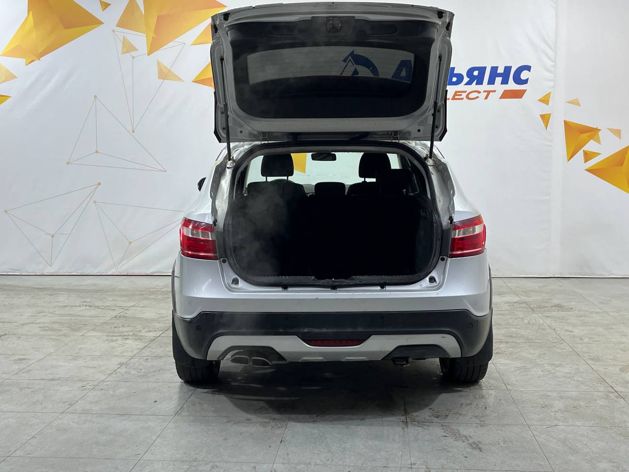 LADA VESTA