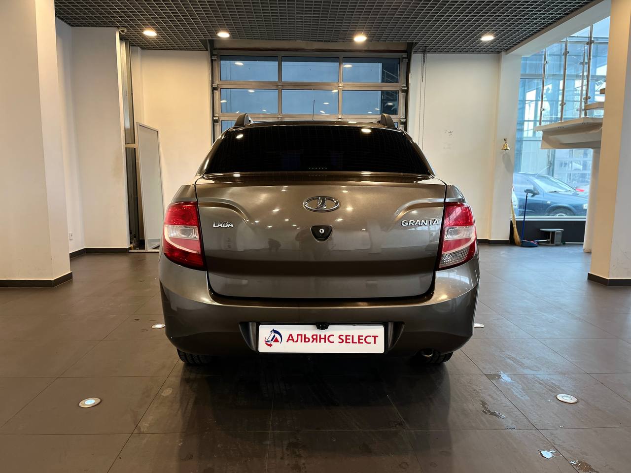 LADA GRANTA