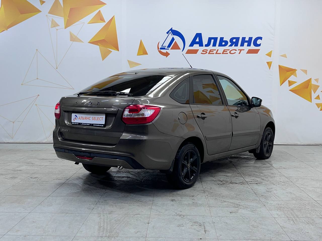 LADA GRANTA