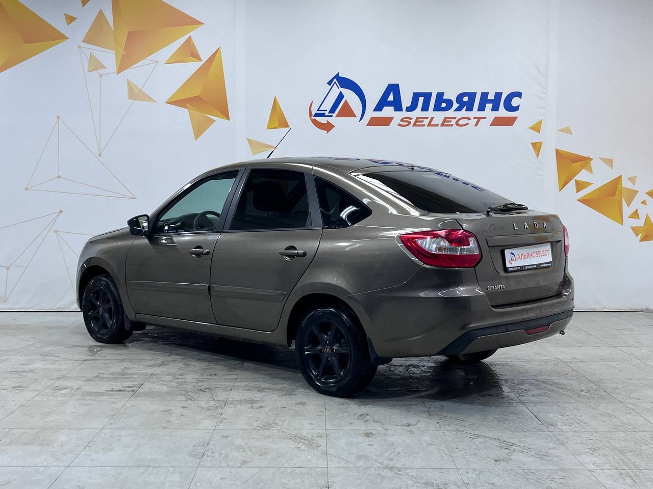 LADA GRANTA