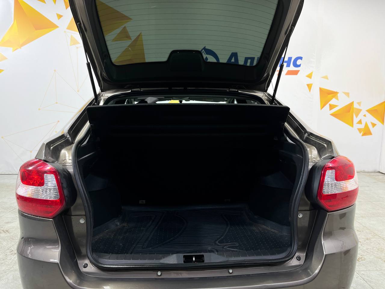 LADA GRANTA