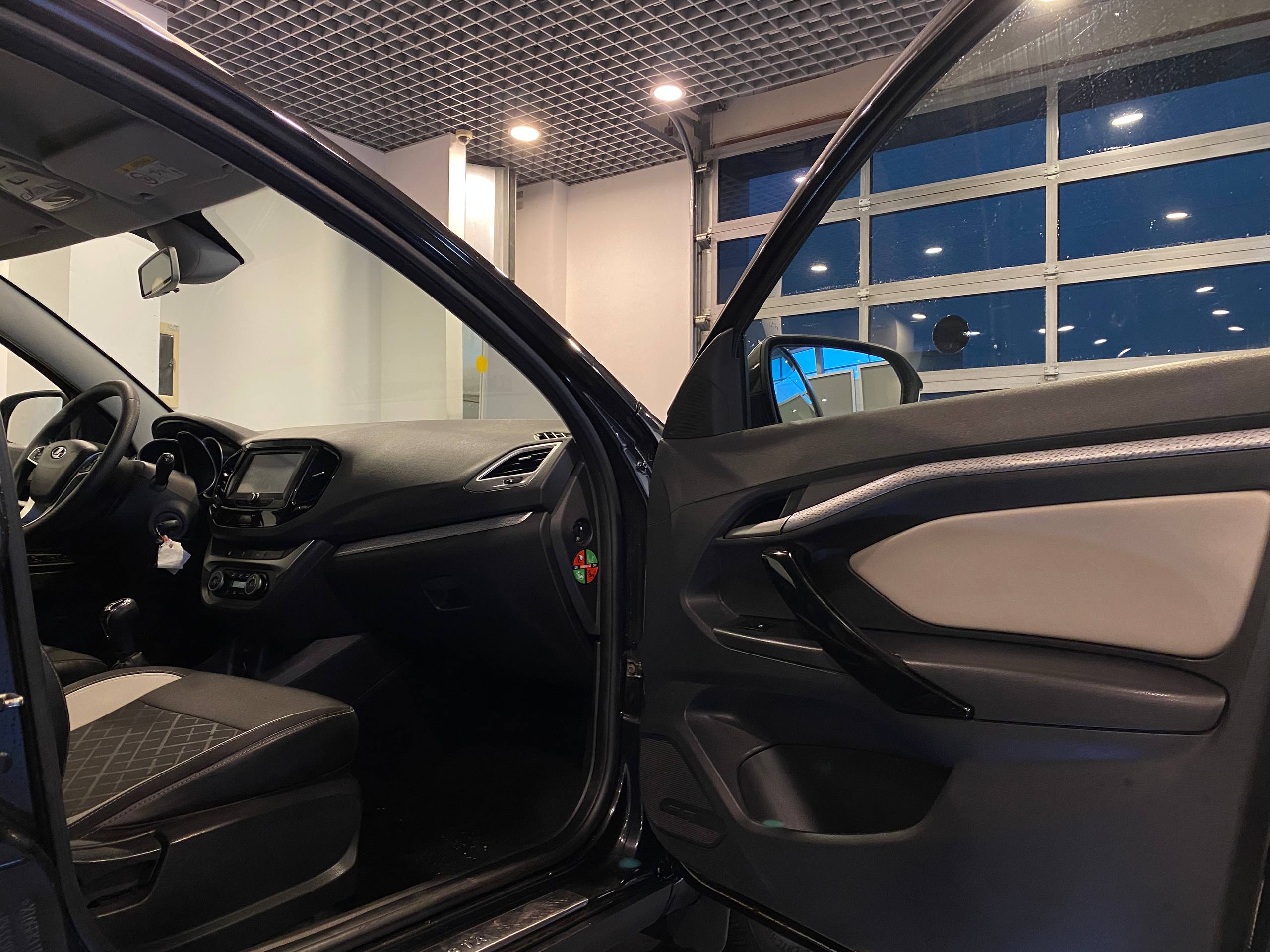 LADA VESTA
