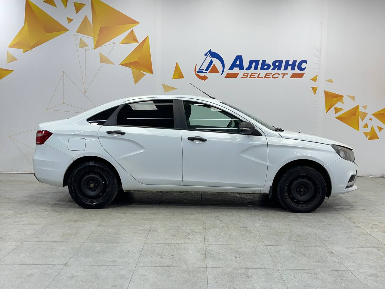 LADA VESTA