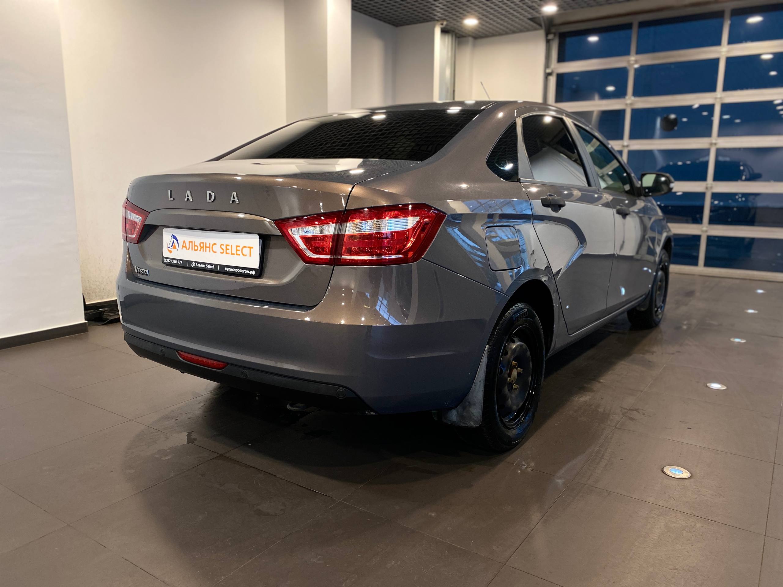 LADA VESTA