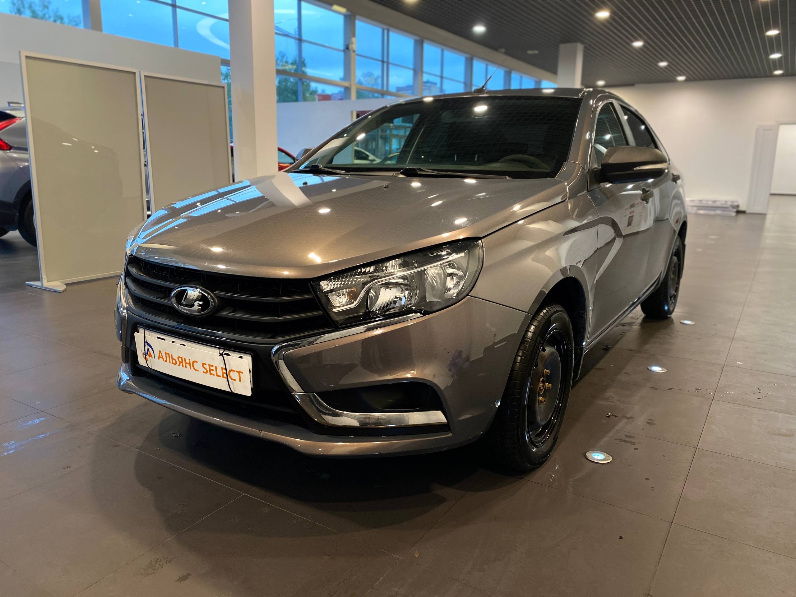 LADA VESTA