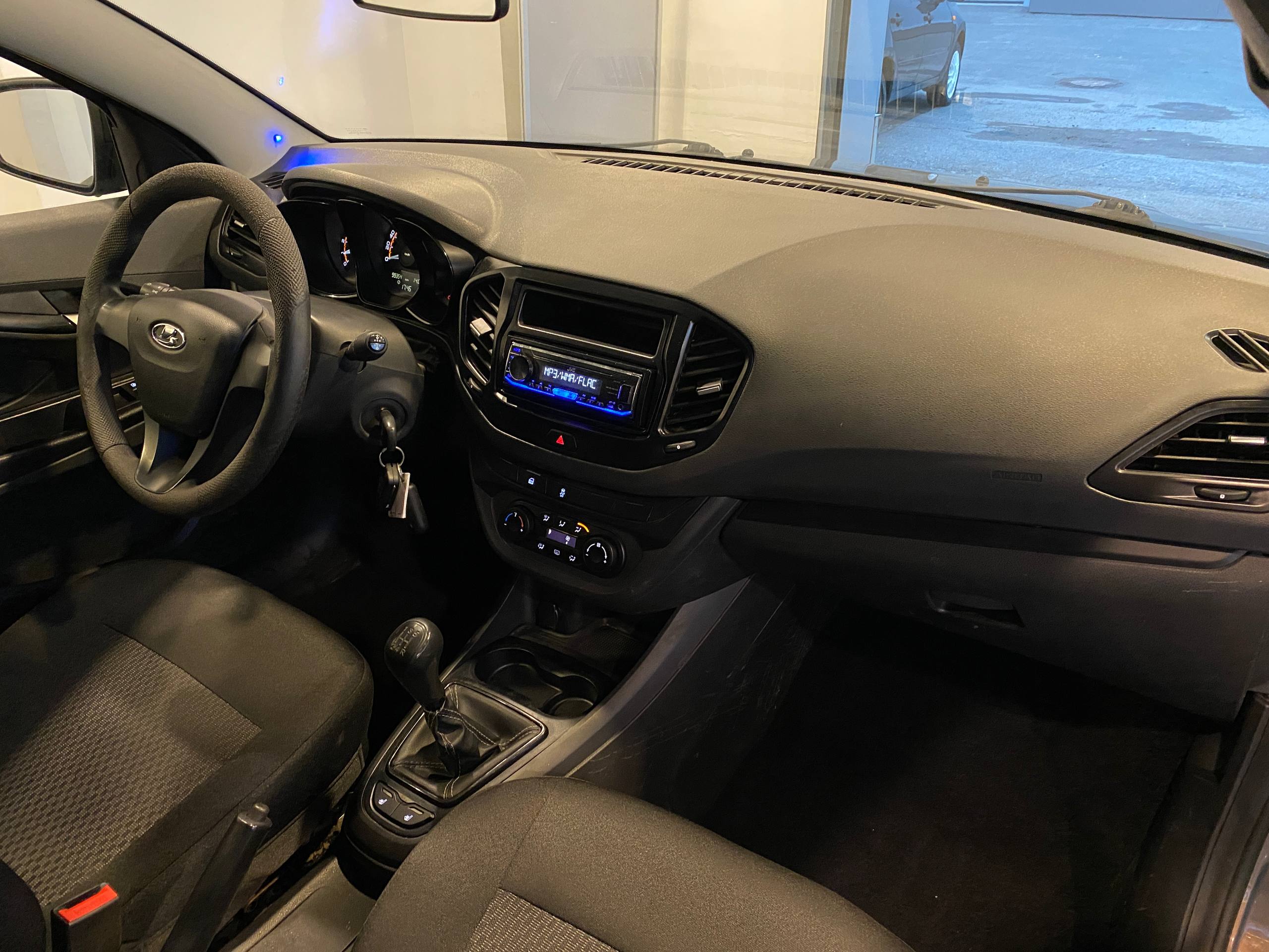 LADA VESTA