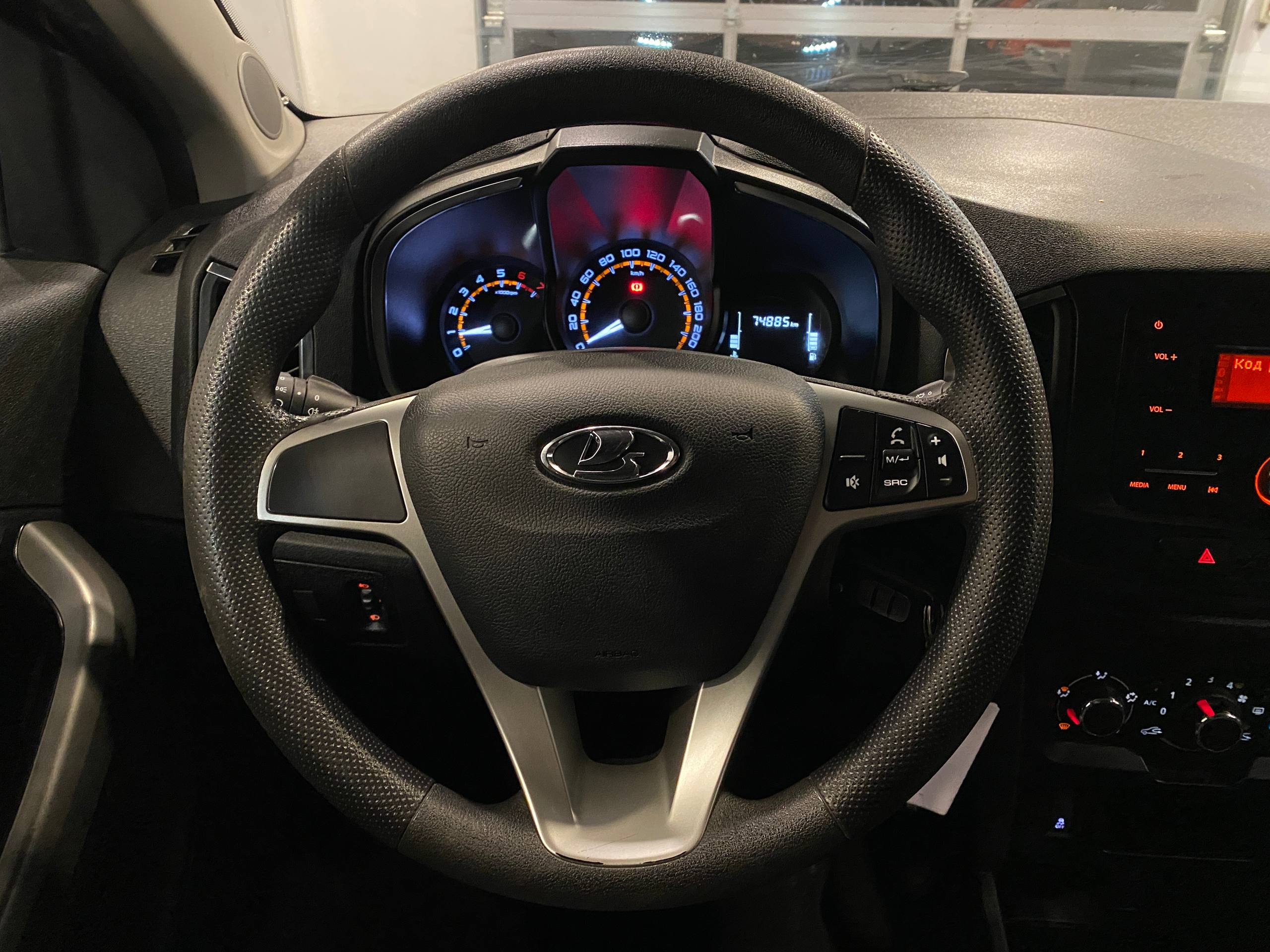 LADA XRAY