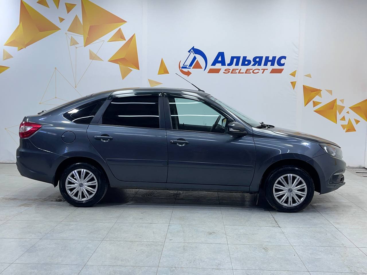 LADA GRANTA