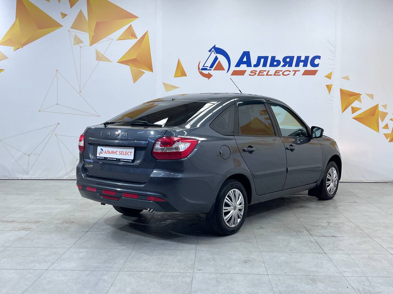 LADA GRANTA