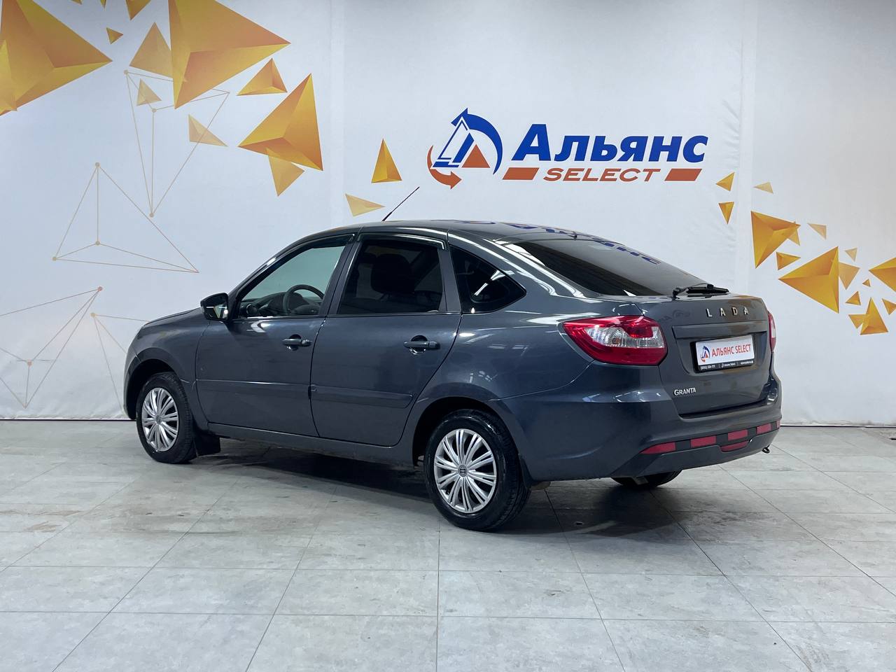 LADA GRANTA