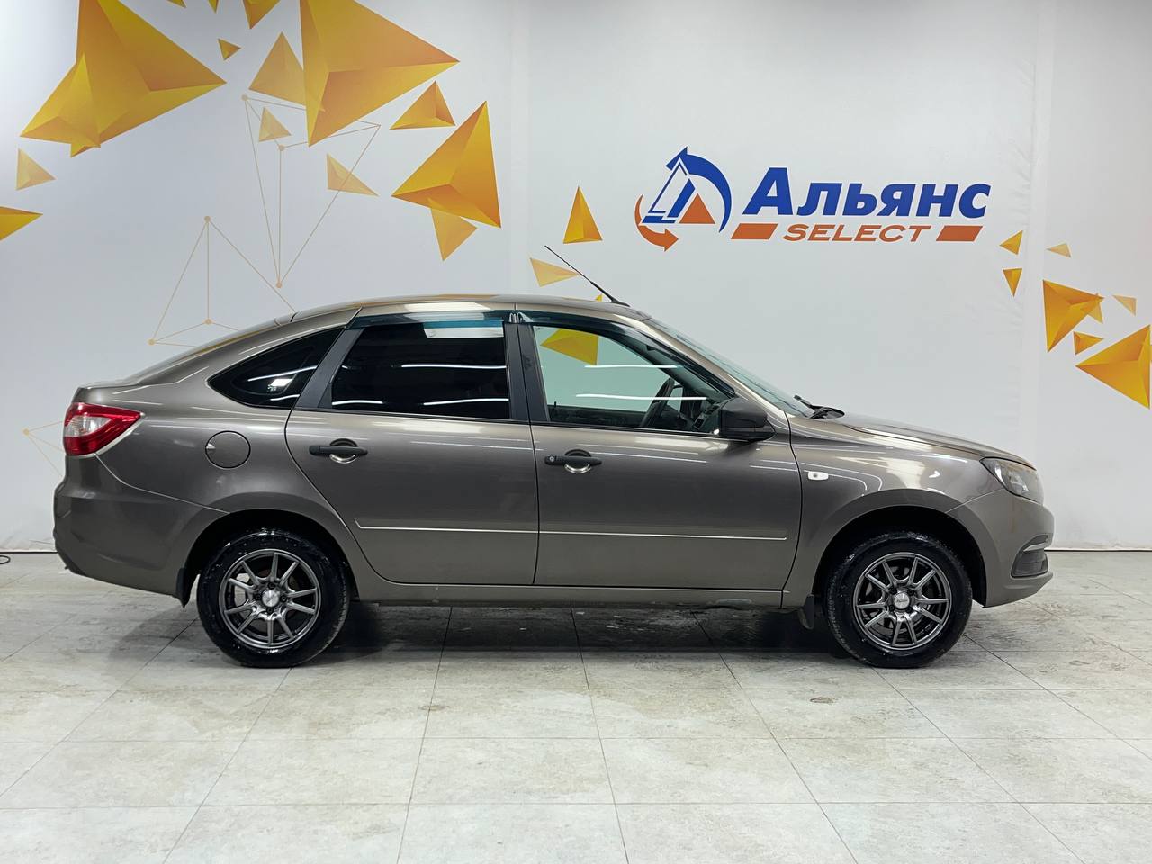 LADA GRANTA