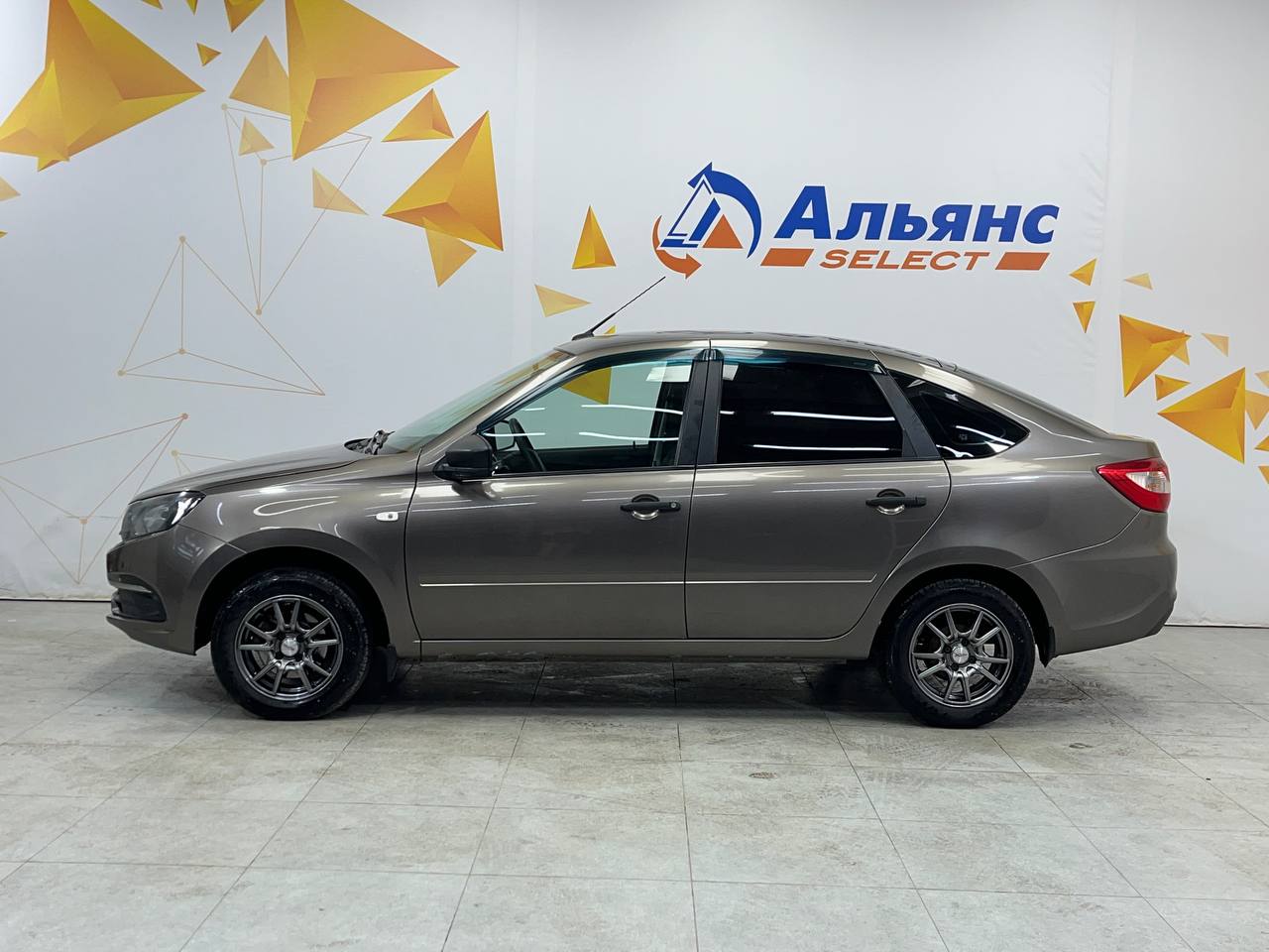 LADA GRANTA