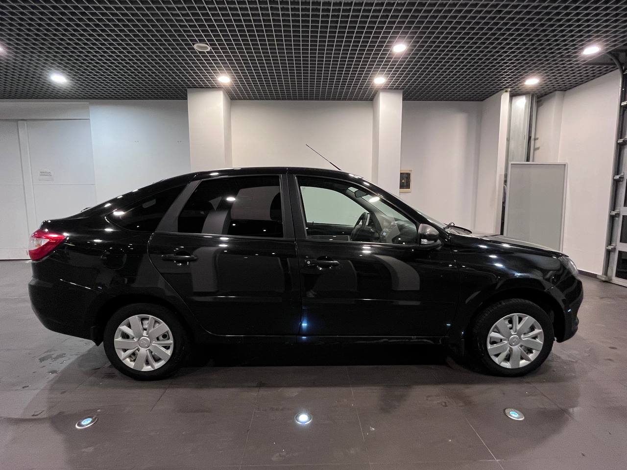 LADA GRANTA