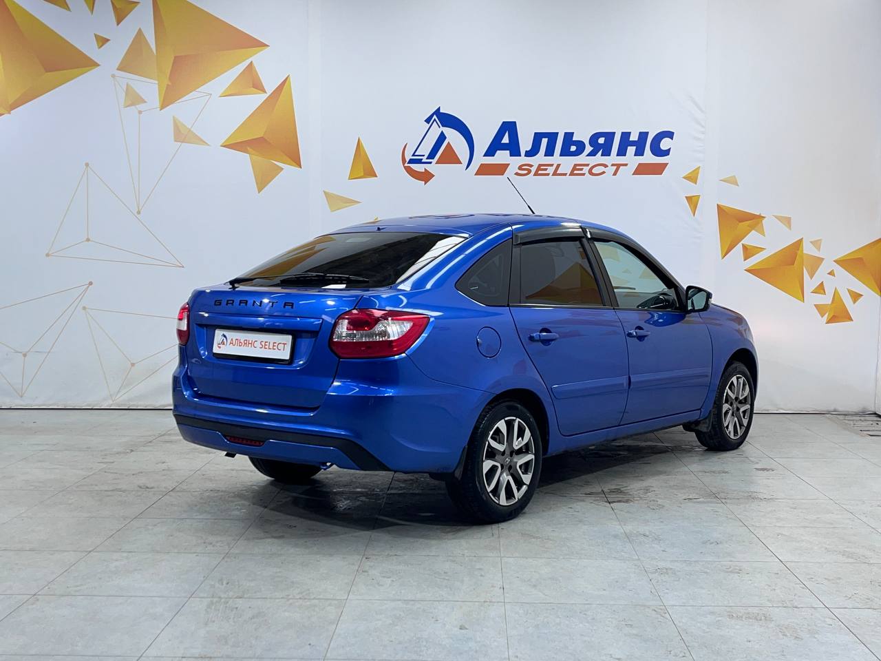 LADA GRANTA