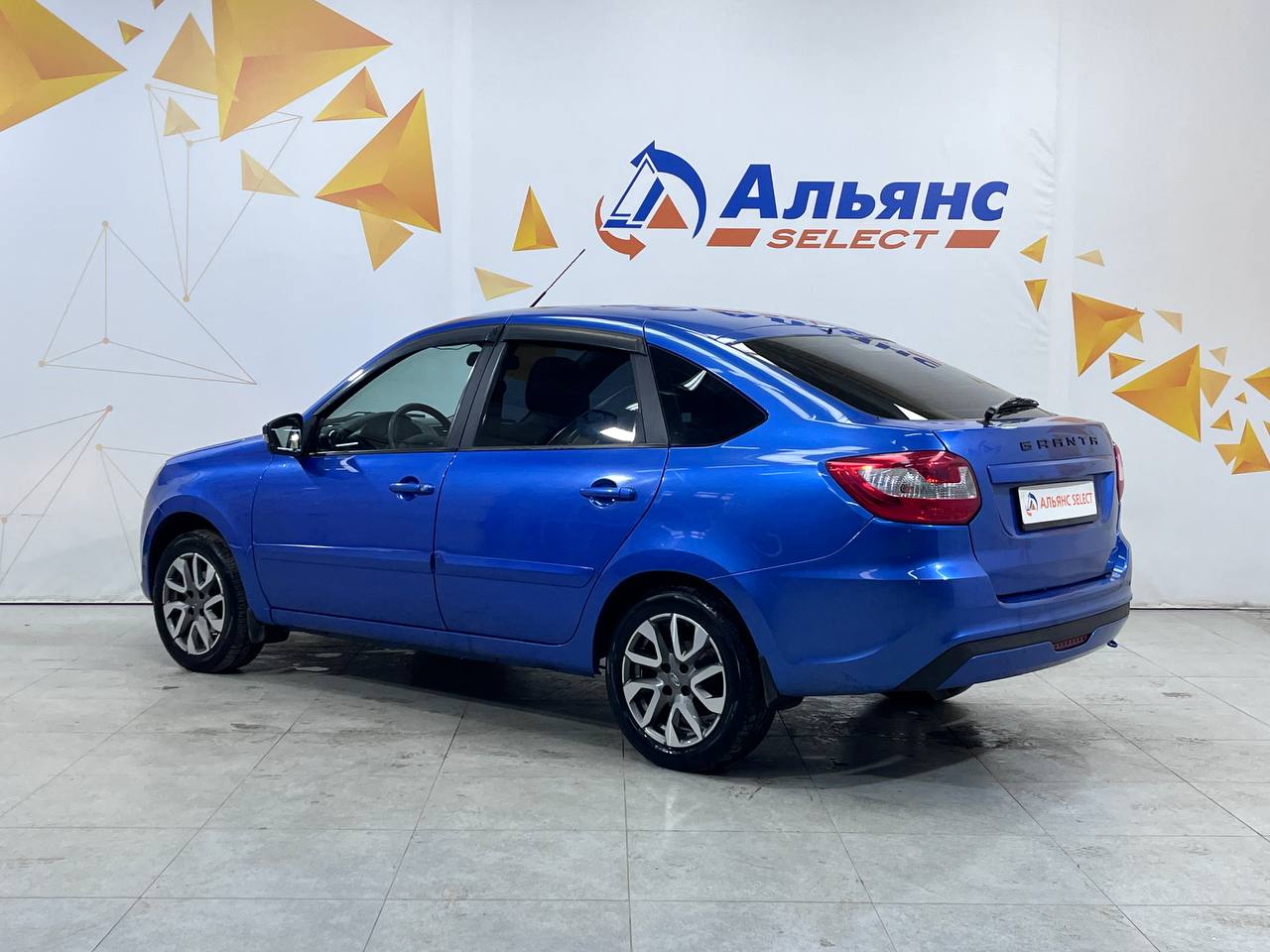 LADA GRANTA