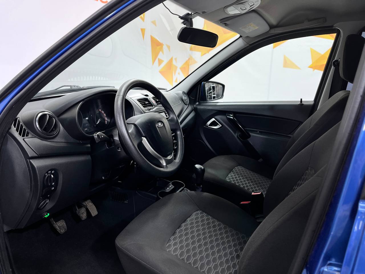 LADA GRANTA