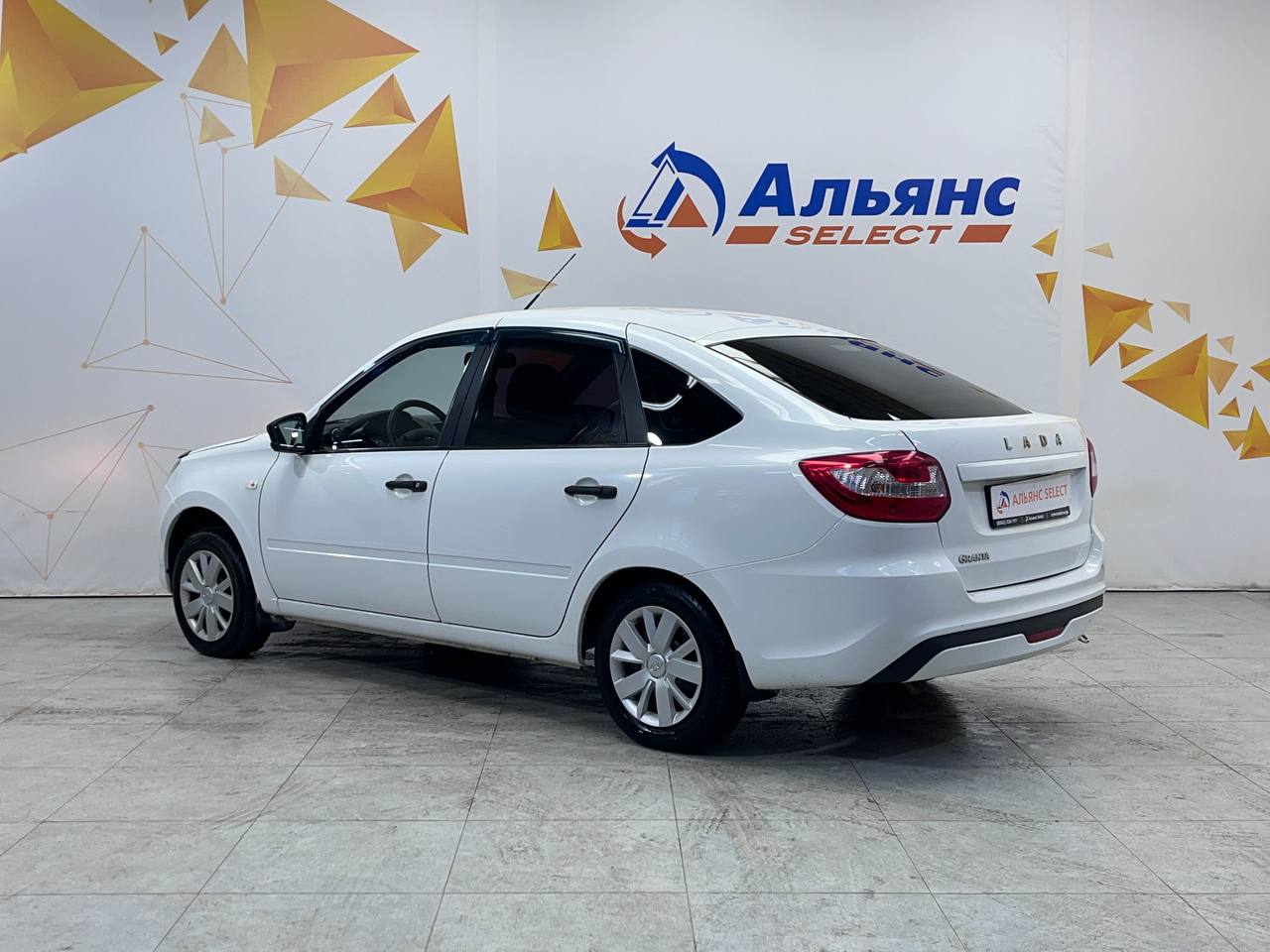 LADA GRANTA