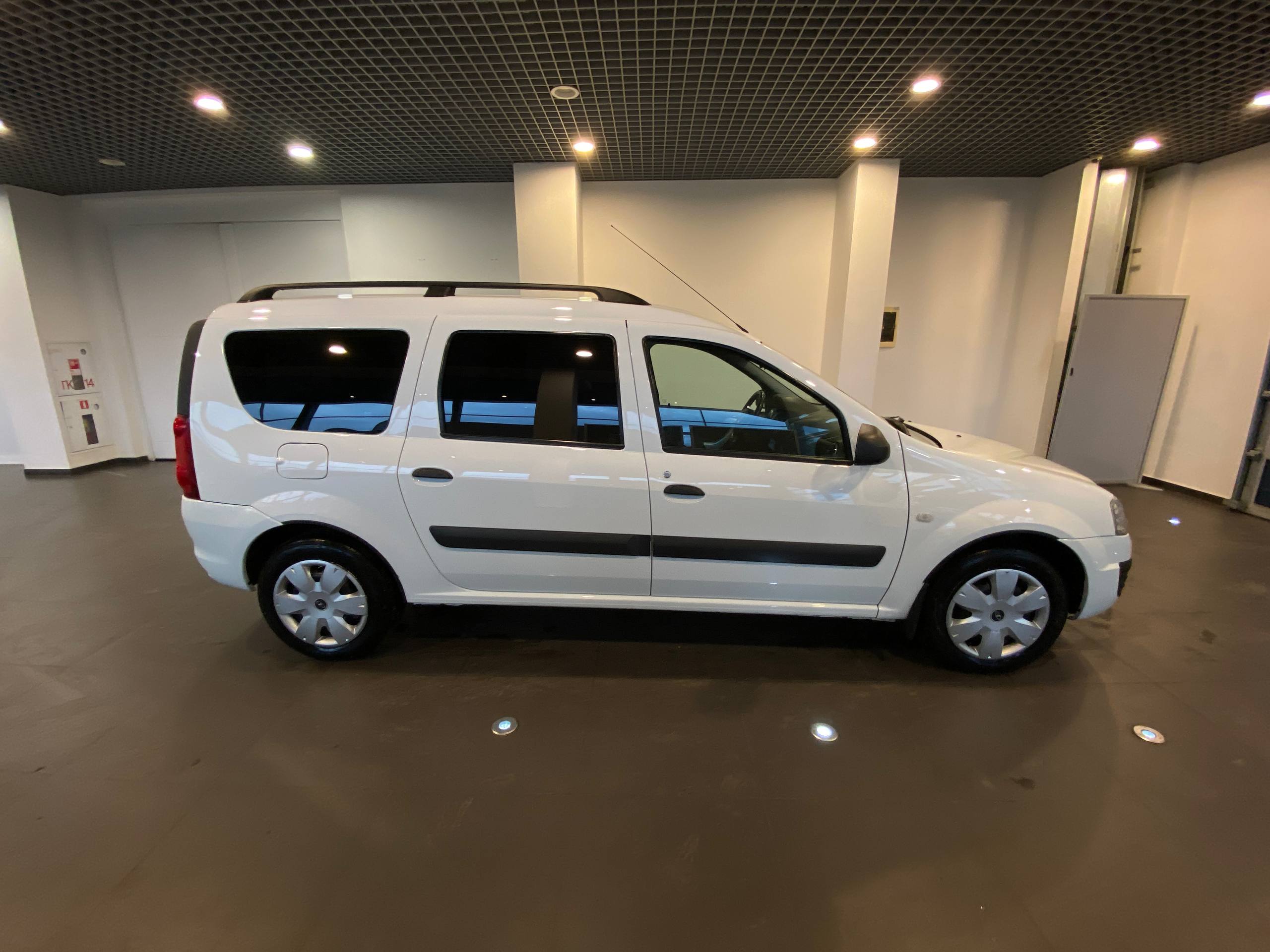 LADA LARGUS