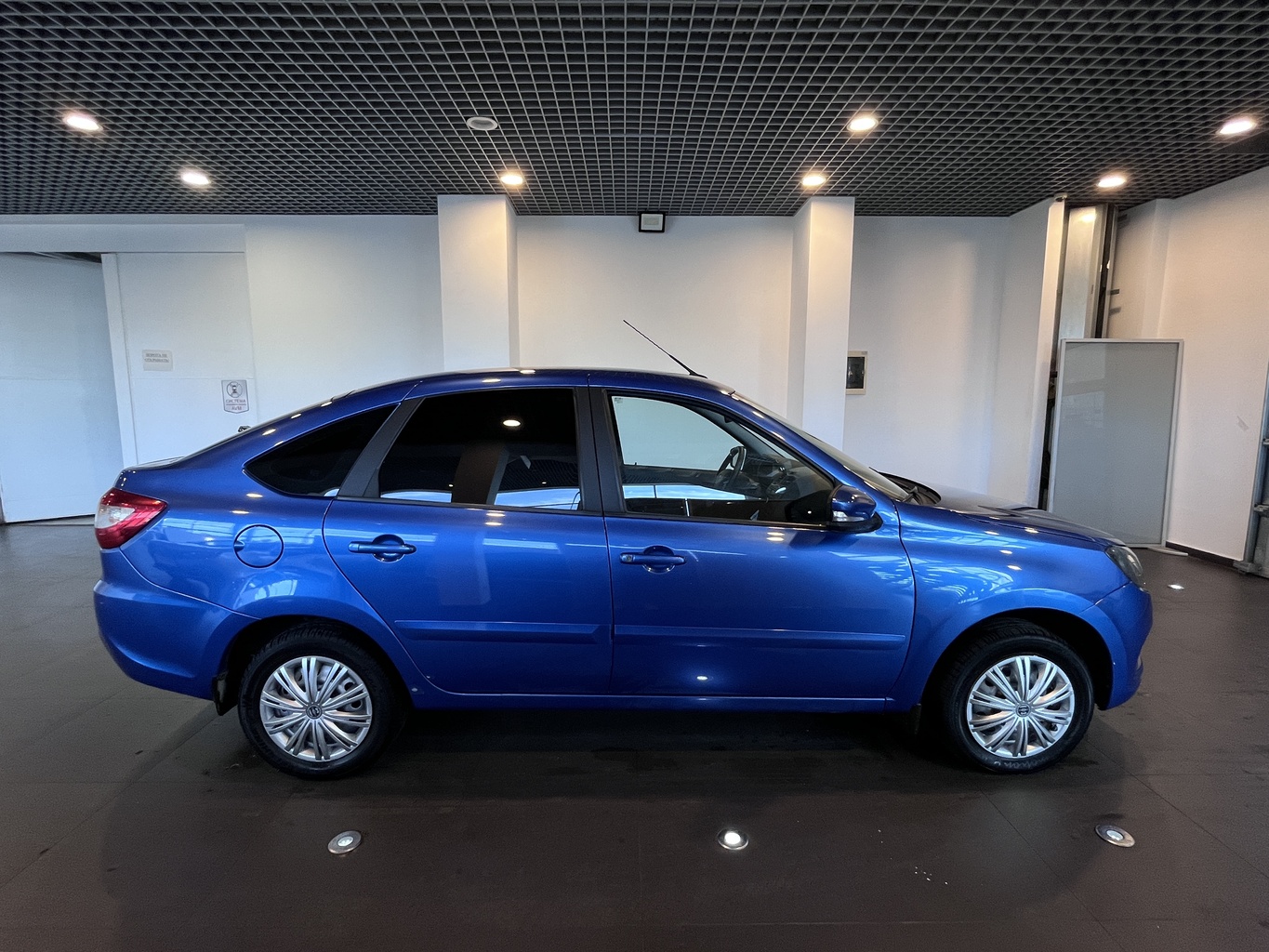 LADA GRANTA