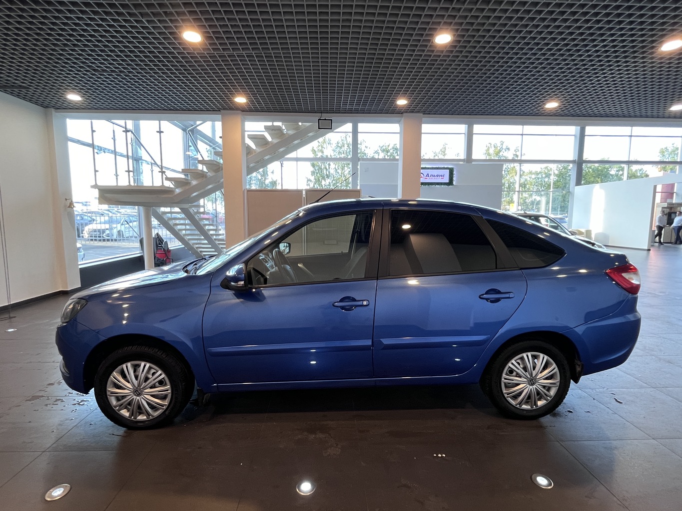LADA GRANTA