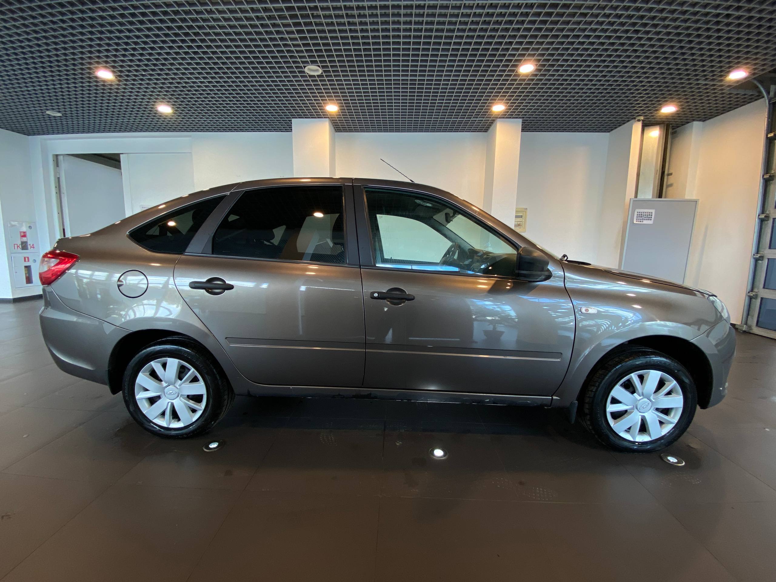 LADA GRANTA