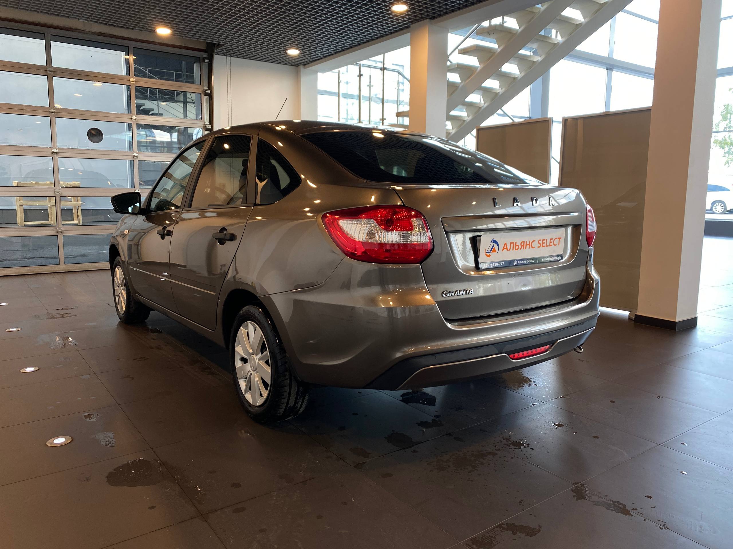 LADA GRANTA