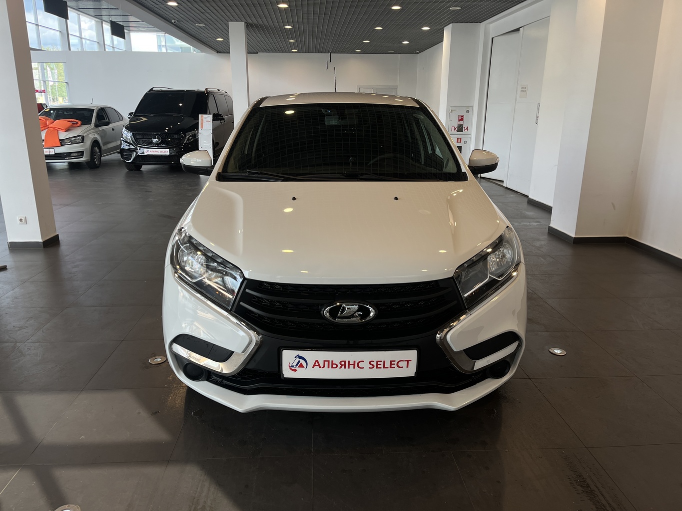 LADA XRAY