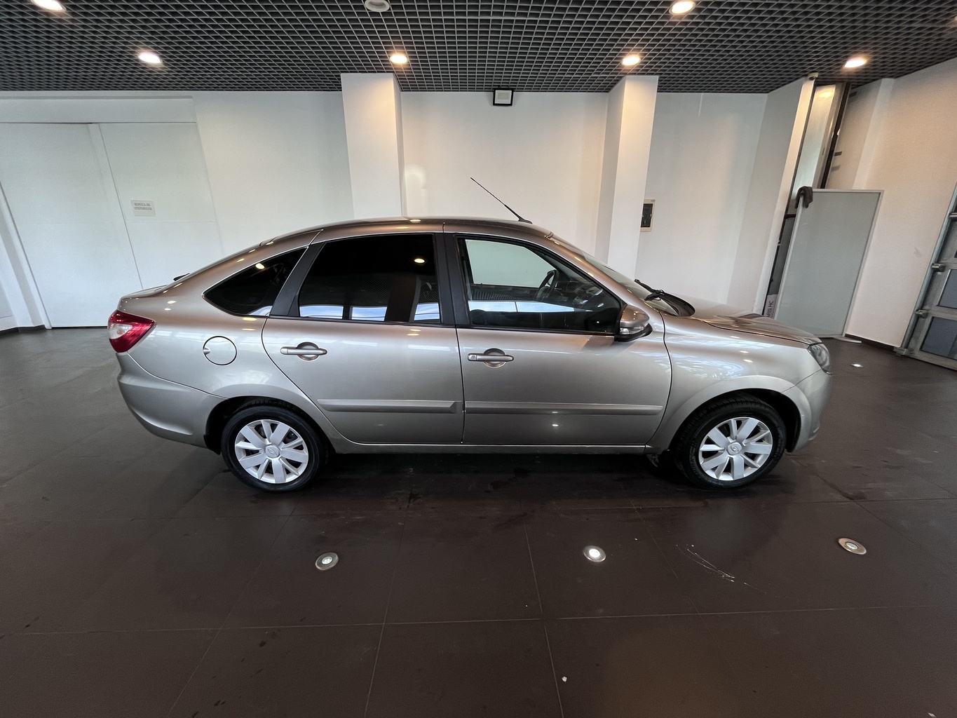 LADA GRANTA