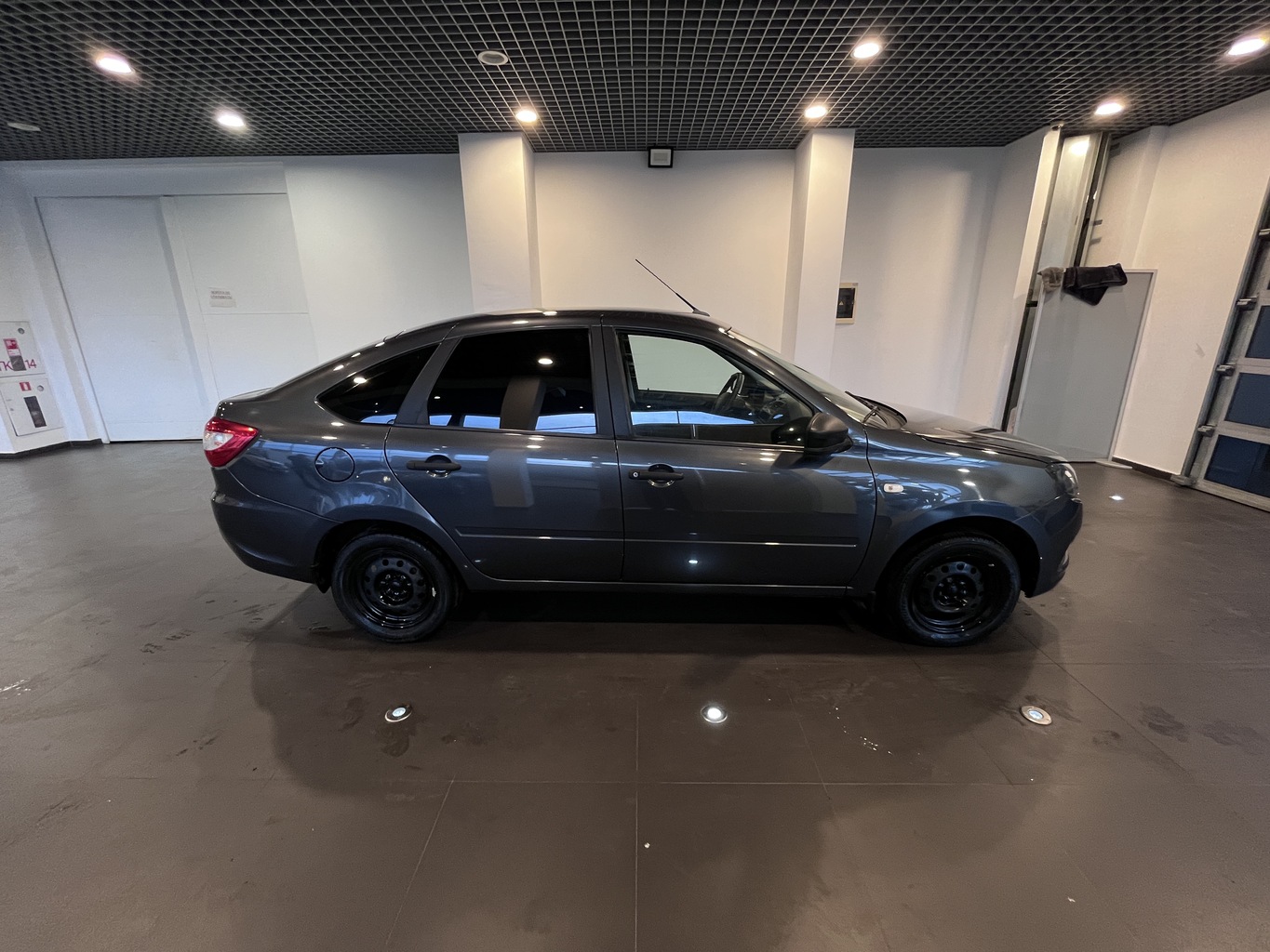 LADA GRANTA