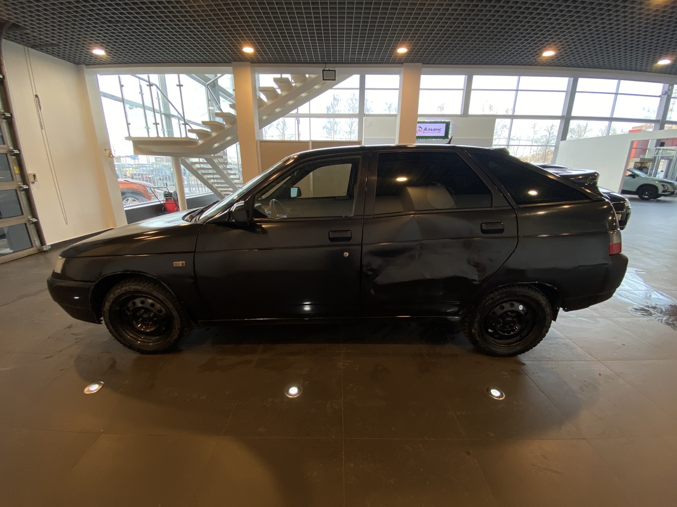 LADA 2112
