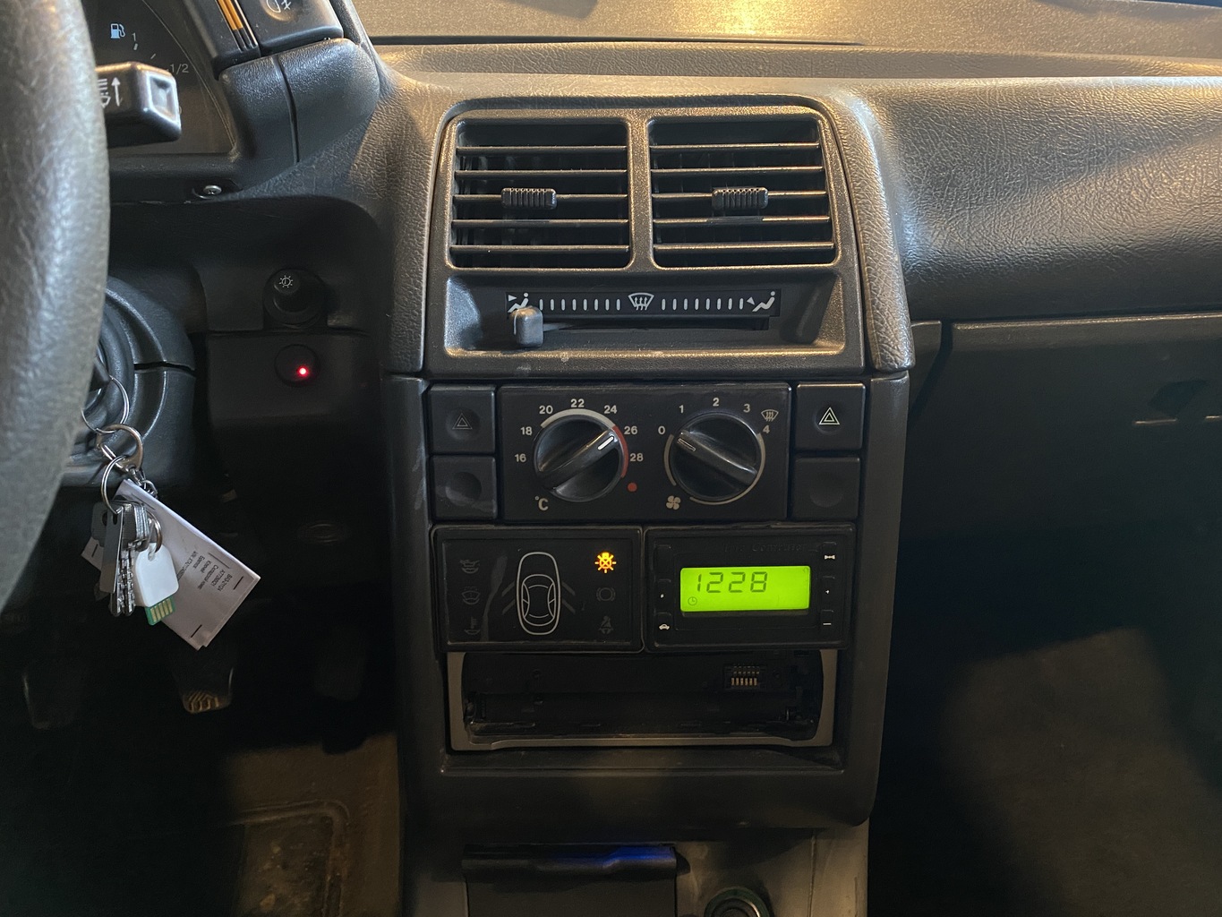 LADA 2112