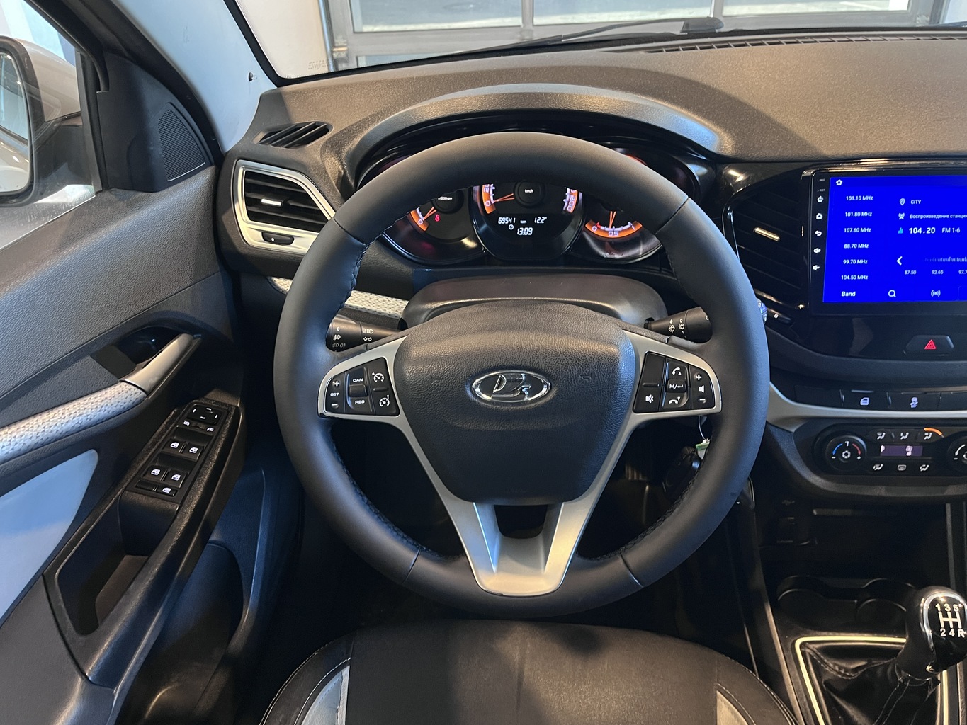 LADA VESTA
