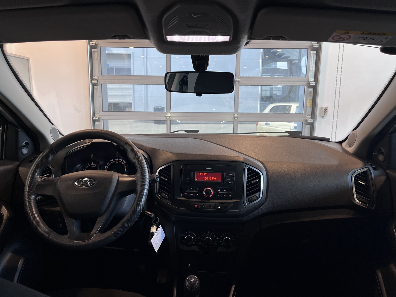 LADA XRAY