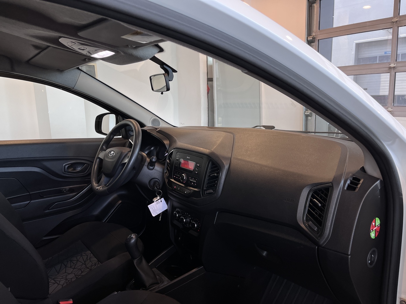 LADA XRAY