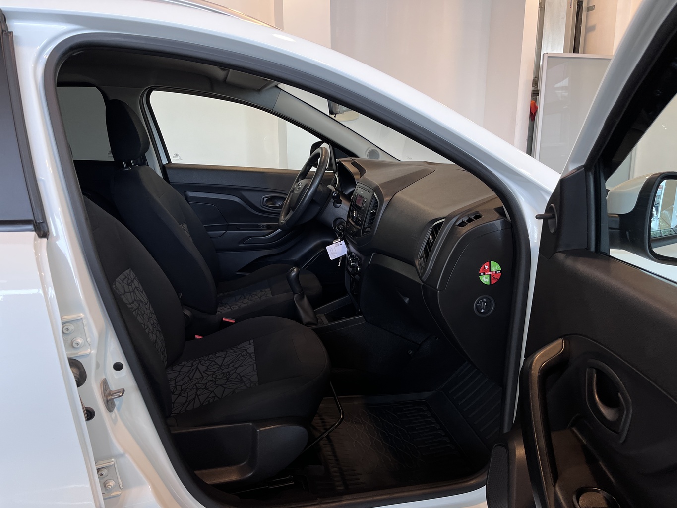 LADA XRAY