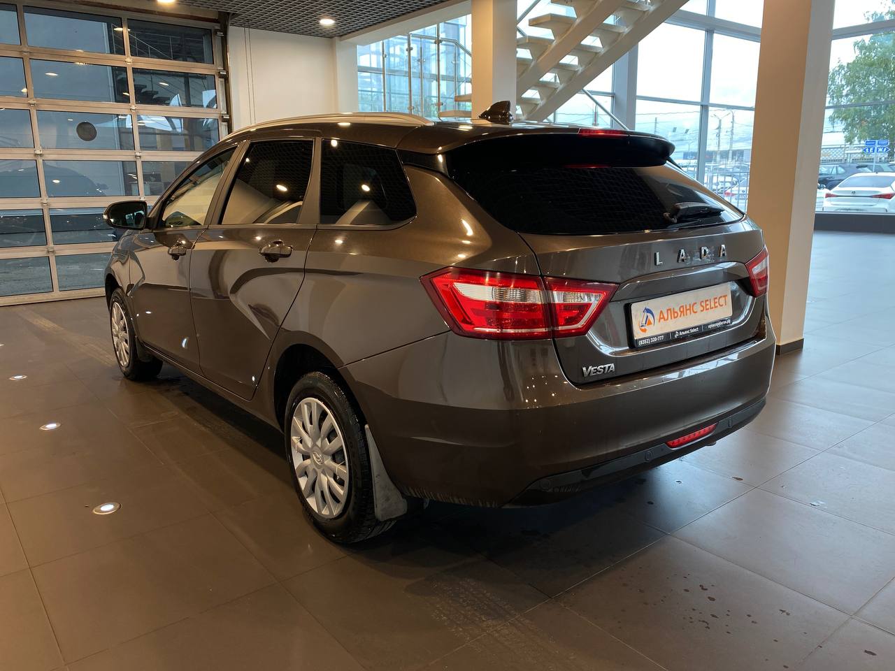 LADA VESTA