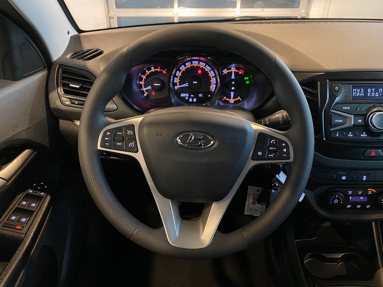 LADA VESTA