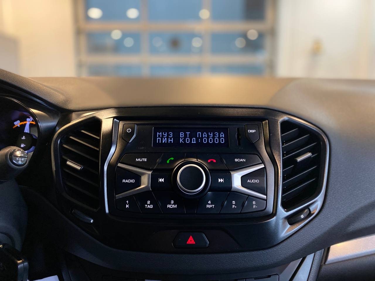 LADA VESTA
