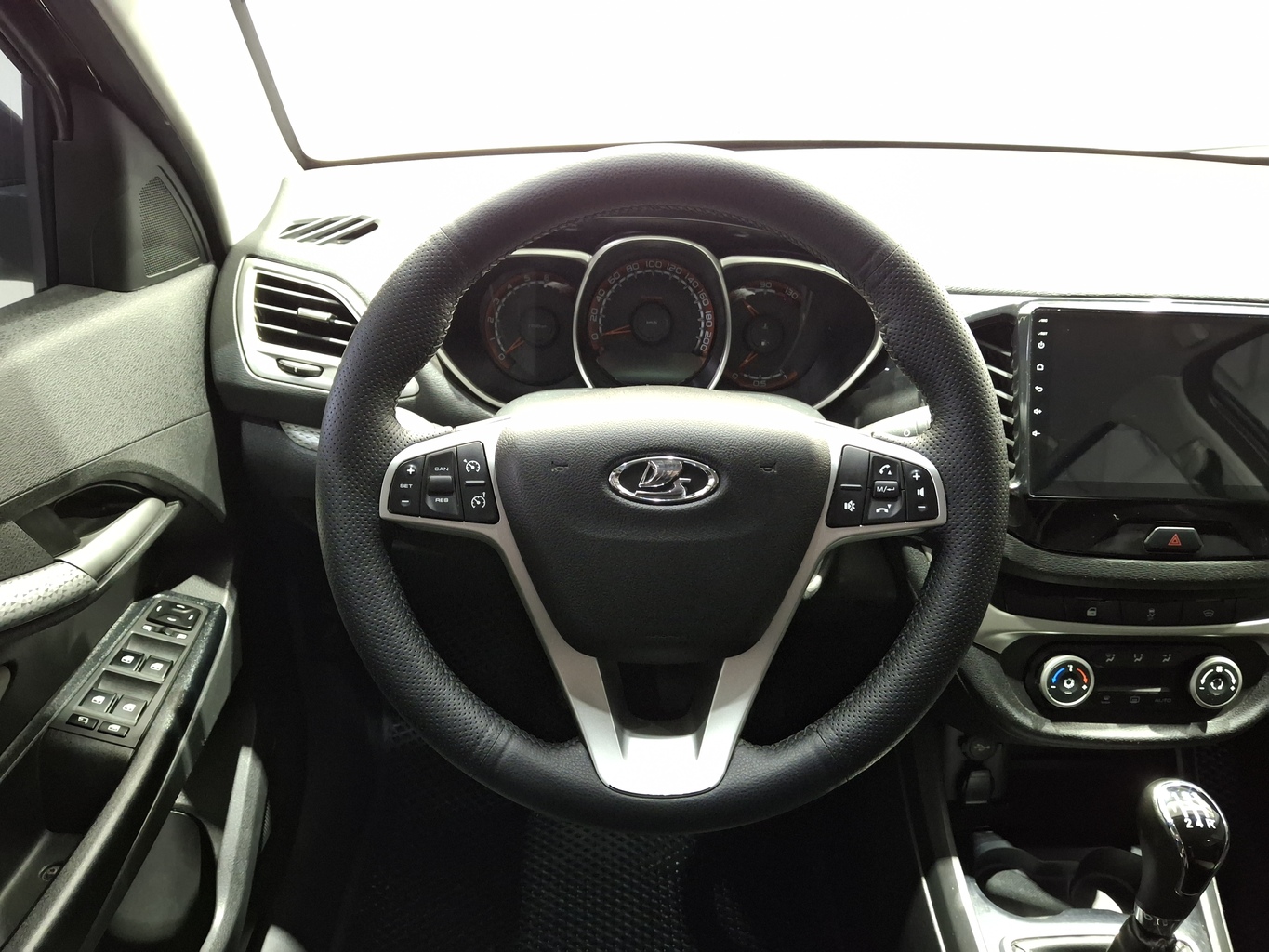 LADA VESTA
