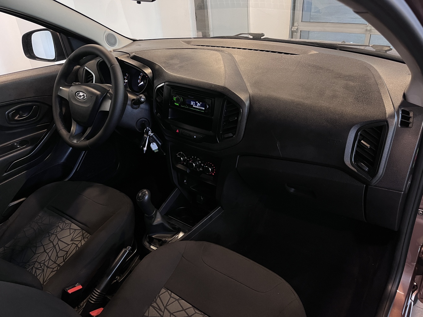 LADA XRAY