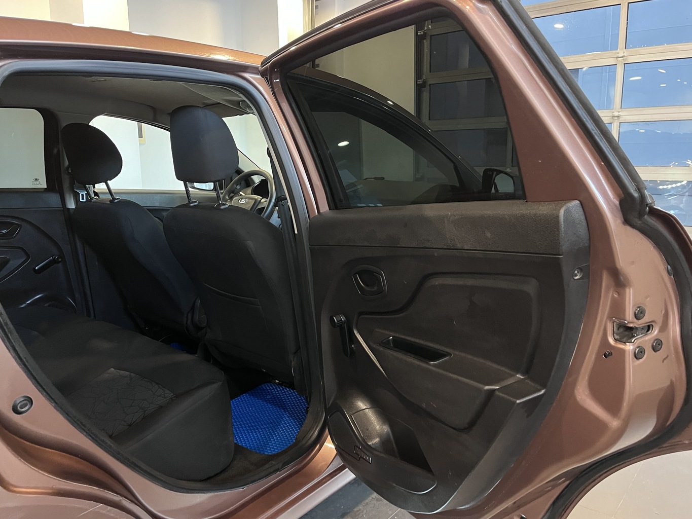 LADA XRAY