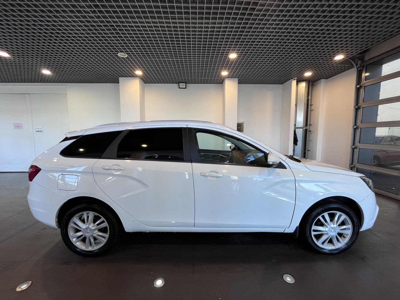 LADA VESTA