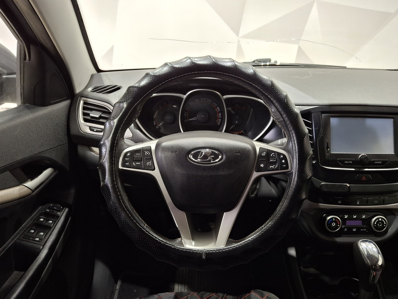 LADA VESTA
