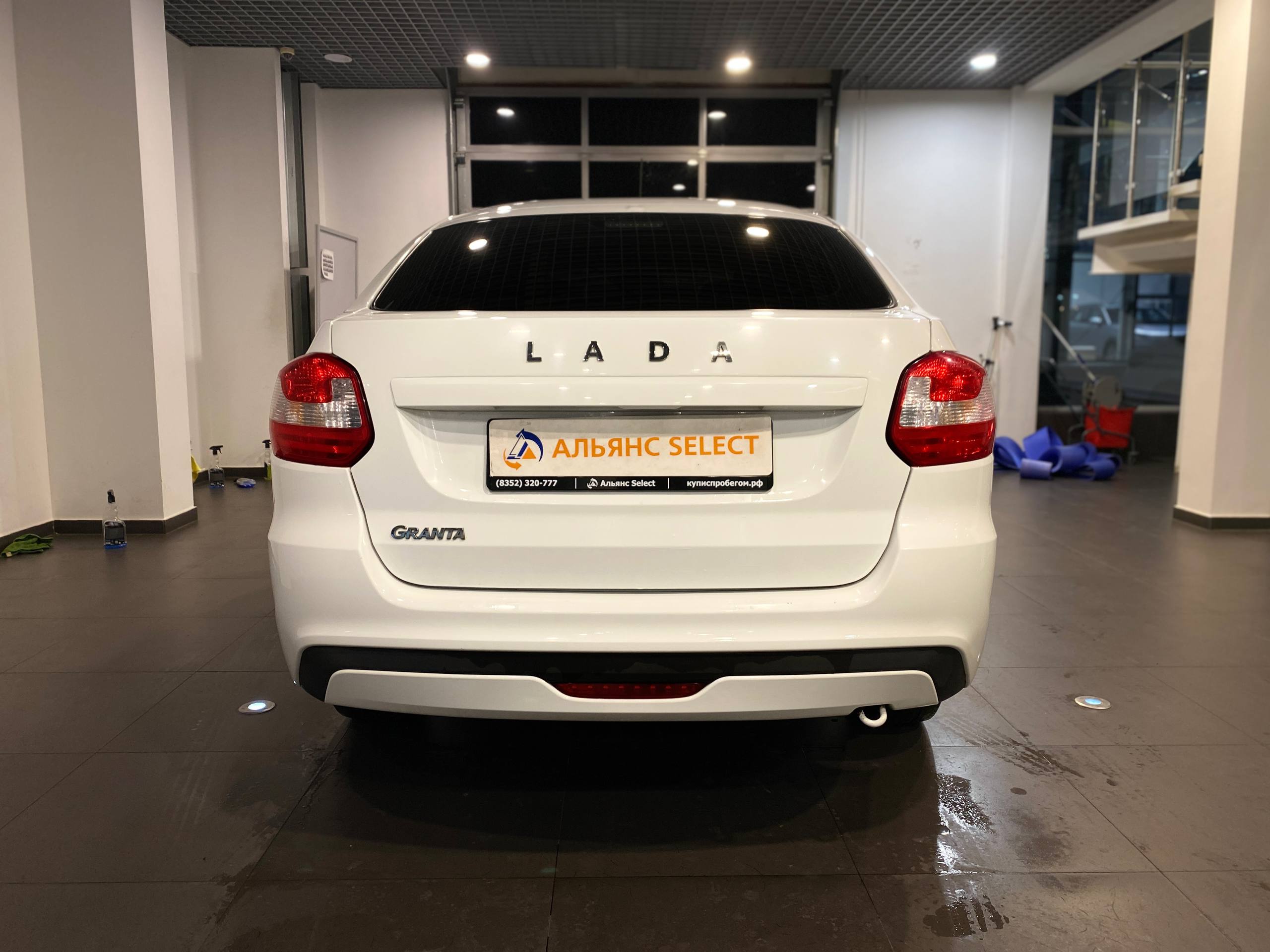 LADA GRANTA