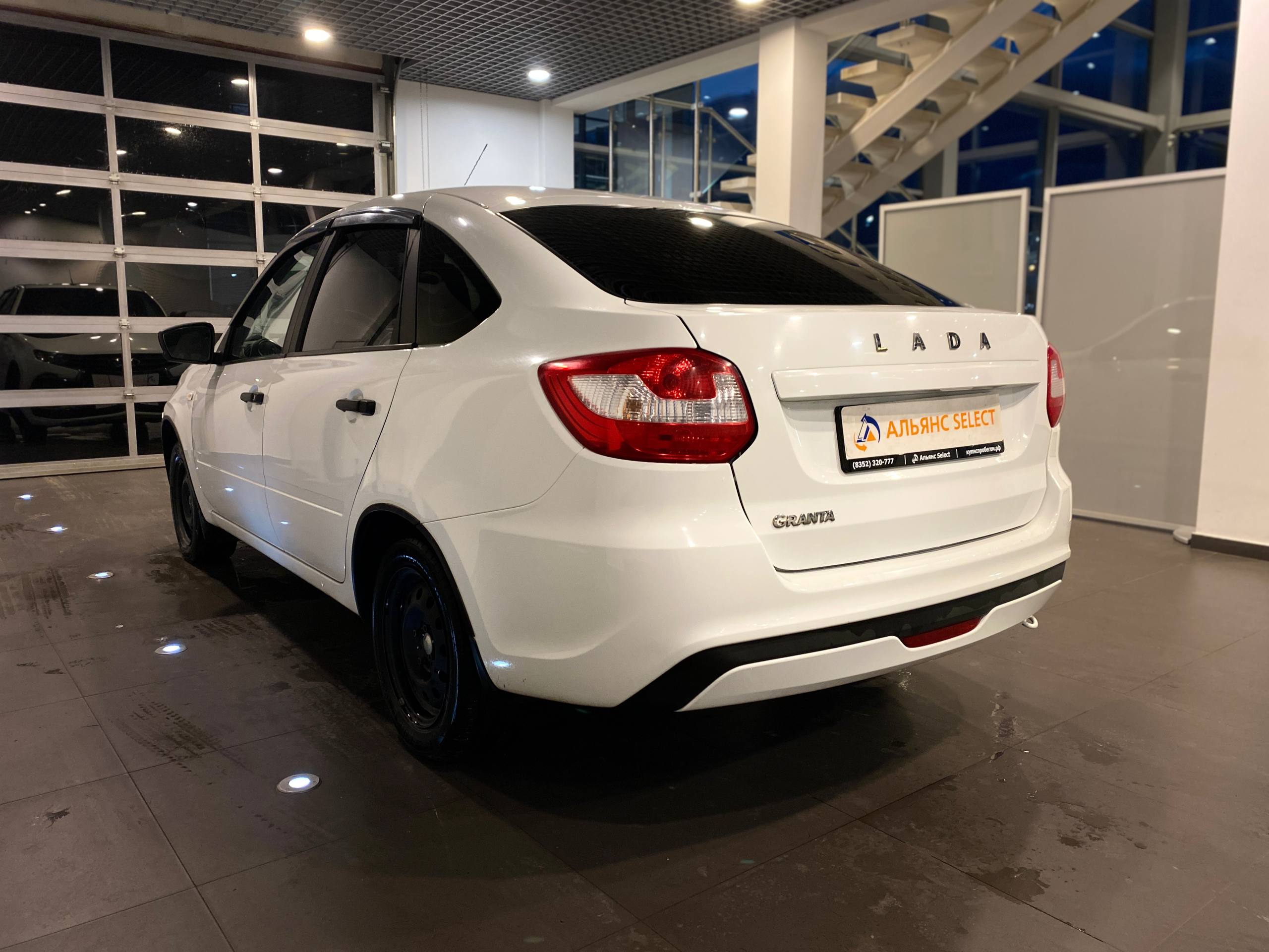LADA GRANTA